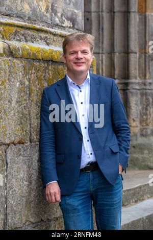 ENSCHEDE, PAESI BASSI - JUL 05, 2020: Il politico olandese Pieter Omtzigt è il politico più popolare nella camera dei rappresentanti. Foto Stock