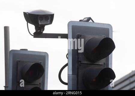 Londra, Regno Unito. 1 settembre 2023. Una visione generale di una telecamera ULEZ (Ultra Low Emission zone) allo Staples Corner di Londra, in quanto è stato riferito che diverse telecamere ULEZ sono state vandalizzate dall'inizio dell'espansione, il 29 agosto. Credito: Justin ng/Alamy Foto Stock