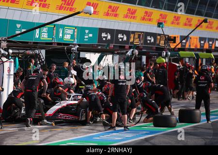 Monza, Italia. 1 settembre 2023. #27 Nico Hulkenberg (DEU, MoneyGram Haas F1 Team), Gran Premio di F1 d'Italia all'autodromo Nazionale di Monza il 1 settembre 2023 a Monza, Italia. (Foto di HIGH TWO) credito: dpa/Alamy Live News Foto Stock