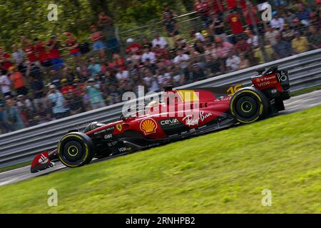 Monza, Italia. 1 settembre 2023. Charles Leclerc di Monaco alla guida della (16) Scuderia Ferrari SF-23 Ferrari, durante la Formula 1 Pirelli GP d'Italia. Crediti: Alessio Morgese/Alessio Morgese/e-Mage/Alamy live news Foto Stock