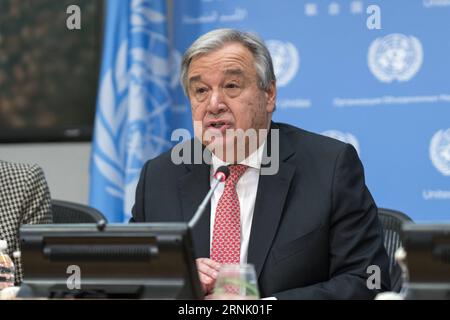 (170222) -- NAZIONI UNITE, 22 febbraio 2017 -- il Segretario generale delle Nazioni Unite Antonio Guterres interviene durante una conferenza stampa sulla crisi umanitaria in Sud Sudan, Somalia, Yemen e Nigeria nord-orientale, presso la sede delle Nazioni Unite a New York, il 22 febbraio 2017. Oltre 20 milioni di persone in Sudan del Sud, Somalia, Yemen e Nigeria nordorientale stanno affrontando livelli devastanti di insicurezza alimentare, ha detto mercoledì il Segretario generale delle Nazioni Unite Antonio Guterres ai giornalisti. SEGRETARIO GENERALE delle Nazioni Unite-QUATTRO PAESI-INSICUREZZA ALIMENTARE LixMuzi PUBLICATIONxNOTxINxCHN Nazioni Unite 22 febbraio 2017 Segretario delle Nazioni Unite GE Foto Stock