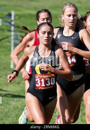 1 settembre 2023: La Senior Allura Markow dell'Università dell'Oregon (3130) gareggia nell'evento 4K femminile al Linfield Harrier Classic NCAA Cross Country Meet al Joe Dancer Park, McMinneville, OREGON. Larry C. Lawson/CSM (immagine di credito: © Larry C. Lawson/Cal Sport Media) credito: Cal Sport Media/Alamy Live News Foto Stock