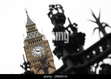 (170314) -- LONDRA, 14 marzo 2017 -- foto scattata il 14 marzo 2017 mostra il Big Ben nel centro di Londra, in Gran Bretagna. La camera alta del Parlamento britannico ha approvato il Brexit Bill lunedì sera, eliminando l'ultimo ostacolo che il governo avrebbe dovuto scatenare la Brexit. (wtc) BRITAIN-LONDON-BREXIT BILL HanxYan PUBLICATIONxNOTxINxCHN 170314 Londra 14 marzo 2017 foto scattata IL 14 marzo 2017 mostra il Big Ben nel centro di Londra Gran Bretagna la camera alta del Parlamento britannico ha approvato la legge Brexit Monday Night Clearing the Load hurdle for the Government to Trigger Brexit WTC Britain London Brexit Bill Hanx Foto Stock