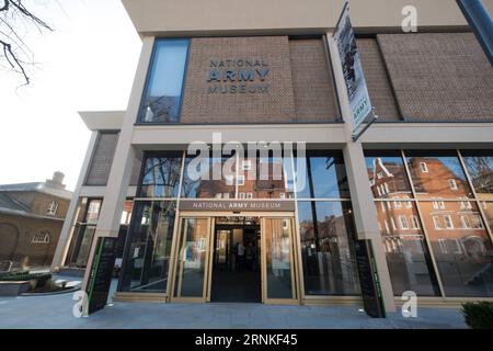 (170328) -- LONDRA, 28 marzo 2017 -- foto scattata il 28 marzo 2017 mostra l'esterno del National Army Museum prima dell'apertura pubblica a Londra, in Gran Bretagna. Il Museo Nazionale dell'Esercito sarà aperto al pubblico giovedì questa settimana dopo tre anni di lavori di ristrutturazione. ) (dtf) BRITAIN-LONDON-NATIONAL ARMY MUSEUM RayxTang PUBLICATIONxNOTxINxCHN Londra marzo 28 2017 la foto scattata IL 28 2017 marzo mostra l'esterno del National Army Museum in vista dell'apertura pubblica a Londra Gran Bretagna il National Army Museum sarà aperto al pubblico giovedì questa settimana dopo il Foto Stock