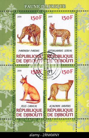 GIBUTI - CIRCA 2011: Timbro stampato da Gibuti, mostra animale, circa 2011 Foto Stock