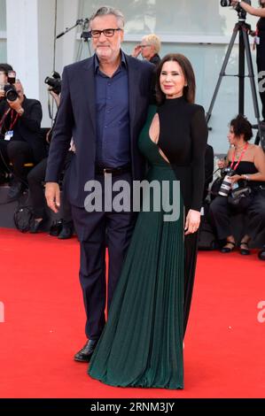 Max Tortora, Maria Teresa Merlino bei der Premiere des Kinofilms 'Felicità' auf der Biennale di Venezia 2023 / 80. Internationale Filmfestspiele von Venedig im Palazzo del Cinema. Venedig, 01.09.2023 Foto Stock