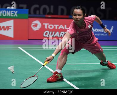 (170522) - GOLD COAST, 22 maggio 2017 -- Tai Tzu Ying del Taipei cinese compete durante la partita di singolo femminile del gruppo 1-gruppo 1B contro Evgeniya Kosetskaya della Russia al TOTALE BWF Sudirman Cup 2017 a Gold Coast, Australia, 22 maggio 2017. ) (SP)AUSTRALIA-GOLD COAST-BADMINTON-SUDIRMAN CUP LuixSiuxWai PUBLICATIONxNOTxINxCHN Gold Coast 22 maggio 2017 Tai TZU Ying della Chinese Taipei compete durante la Women S Singles Match del gruppo 1B contro Evgeniya della Russia AL totale BWF Sudirman Cup 2017 in Gold Coast Australia 22 maggio 2017 SP Australia Gold Coast Badminton Sudirman Cup LuixSiuxWai P. Foto Stock