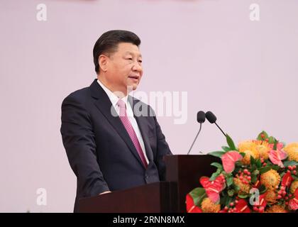 (170701) -- HONG KONG, 1° luglio 2017 -- il presidente cinese Xi Jinping fa osservazioni in occasione di un raduno che celebra il ventesimo anniversario del ritorno di Hong Kong nella madrepatria e la cerimonia inaugurale del quinto governo della regione amministrativa speciale di Hong Kong, a Hong Kong, Cina meridionale, 1 luglio 2017. ) (ly) CHINA-HONG KONG-20TH ANNIVERSARY-XI JINPING-INAUGURATION (CN) LanxHongguang PUBLICATIONxNOTxINxCHN Hong Kong 1 luglio 2017 il presidente cinese Xi Jinping fa osservazioni IN OCCASIONE DI un raduno che celebra il ventesimo anniversario del ritorno di Hong Kong alla madrepatria e della cerimonia inaugurale Foto Stock