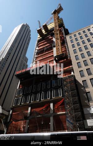 520 Fifth Avenue è un superalto in costruzione a Midtown Manhattan, New York, USA 2023 Foto Stock