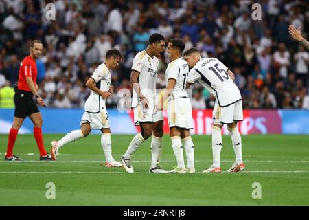 Madrid, Spagna. 2 settembre 2023. Il Bellingham del Real Madrid celebra il gol la Liga EA Sports Match Day 4 tra Real Madrid e Getafe allo Stadio Santiago Bernabeu di Madrid, Spagna, il 2 settembre 2023. Crediti: Edward F. Peters/Alamy Live News Foto Stock