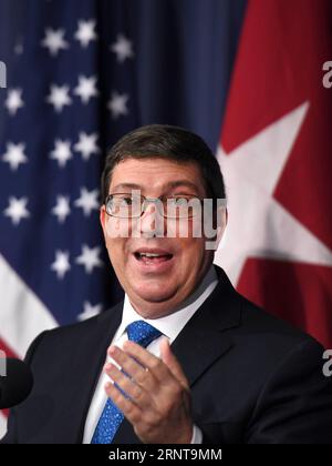 (171103) -- WASHINGTON D.C., 3 novembre 2017 -- il ministro degli Esteri cubano Bruno Rodriguez parla a una conferenza stampa a Washington D.C., negli Stati Uniti, 2 novembre 2017. Rodriguez ha detto qui giovedì che non è stata trovata alcuna prova dei presunti attacchi contro i diplomatici statunitensi all'ambasciata dell'Avana, accusando l'amministrazione Trump di politicizzare gli incidenti. )(yk) U.S.-WASHINGTON D.C.-CUBA-FM-NO ATTACCO DI SALUTE YinxBogu PUBLICATIONxNOTxINxCHN Foto Stock