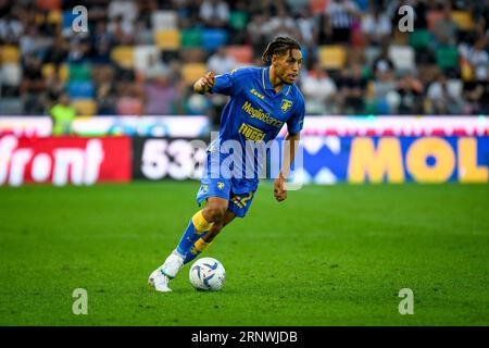 Udine, Italia. 2 settembre 2023. Anthony Oyono di Frosinone in azione durante la partita di calcio Udinese vs Frosinone calcio, serie A A Udine, Italia, 02 settembre 2023 crediti: Agenzia fotografica indipendente/Alamy Live News Foto Stock