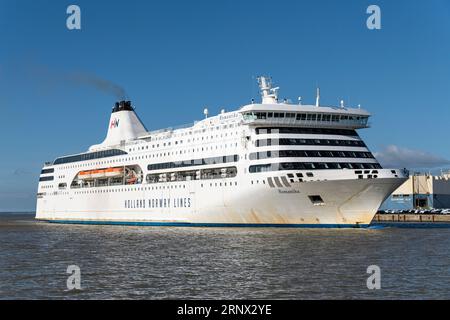 Holland Norway Lines effettua il traghetto «Romantika» nel porto di Emden, Germania Foto Stock