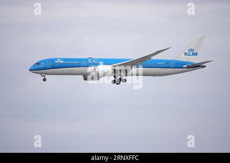 Boeing 787-9 Dreamliner, KLM Royal Dutch Airlines, vicino all'aeroporto internazionale McCarran Foto Stock