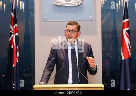 (180517) -- MELBOURNE, 17 maggio 2018 -- Daniel Andrews, Premier dello stato australiano di Victoria, parla durante la cerimonia di pubblicazione del China Strategy Progress Report 2018 a Melbourne, Australia, 14 maggio 2018. Lo stato australiano di Victoria ha raggiunto un enorme successo promuovendo attivamente una strategia importante per sfruttare lo sviluppo legato alla Cina, con alcuni degli obiettivi decennali raggiunti in due anni, ha affermato il suo Premier Daniel Andrews ). (hy) AUSTRALIA-MELBOURNE-CINA-STRATEGY GuixQing PUBLICATIONxNOTxINxCHN Foto Stock