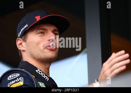 Monza, Italia. 2 settembre 2023. Max Verstappen della Red Bull Racing durante le qualifiche per il Gran Premio d'Italia di F1 all'autodromo Nazionale il 2 settembre 2023 a Monza. Crediti: Marco Canoniero/Alamy Live News Foto Stock