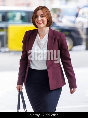 Londra, Regno Unito. 3 settembre 2023. Bridget Phillipson, segretaria dell'istruzione ombra, arriva agli studi della BBC per apparire domenica con Laura Kuenssberg. Crediti: Mark Thomas/Alamy Live News Foto Stock