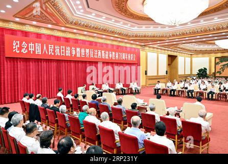 Pechino, Cina. 3 settembre 2023. Li Shulei, membro dell'Ufficio politico del Comitato centrale del Partito Comunista Cinese (PCC) e capo del dipartimento pubblicitario del Comitato centrale del PCC, partecipa a un simposio per commemorare il 78° anniversario della vittoria nella guerra popolare cinese di resistenza contro l'aggressione giapponese e la guerra globale contro il fascismo, a Pechino, capitale della Cina, il 3 settembre 2023. Crediti: Yin Bogu/Xinhua/Alamy Live News Foto Stock