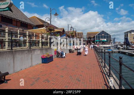 Vista generale del porticciolo di Premier Sovereign Harbour e del cantiere navale, Eastbourne, East Sussex, Regno Unito. Foto Stock