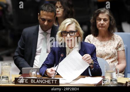 (180828) -- NAZIONI UNITE, 28 agosto 2018 -- Cate Blanchett (fronte), Ambasciatore di buona volontà dell'Agenzia delle Nazioni Unite per i rifugiati, si rivolge al Consiglio di sicurezza sulla situazione in Myanmar e la crisi dei rifugiati Rohingya, presso la sede delle Nazioni Unite a New York, 28 agosto 2018. Cate Blanchett martedì ha chiesto sforzi per aiutare i rifugiati Rohingya in Bangladesh e per creare le condizioni giuste per il loro ritorno in Myanmar. CONSIGLIO DI SICUREZZA DELLE NAZIONI UNITE-MYANMAR-ROHINGYA CRISIS-CATE BLANCHETT LIXMUZI PUBLICATIONXNOTXINXCHN Foto Stock