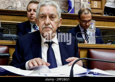 (180828) -- ATENE, 28 agosto 2018 -- la foto del file scattata il 29 giugno 2018 mostra Fotis Kouvelis che partecipa a una discussione al parlamento greco ad Atene, Grecia. Il primo ministro greco Alexis Tsipras ha proceduto a un rimpasto di gabinetto, il portavoce del governo Dimitris Tzanakopoulos ha annunciato il 28 agosto in una dichiarazione televisiva sull'emittente nazionale greca ERT. Fotis Kouvelis è stato nominato nuovo Ministro della navigazione. ) GRECIA-ATENE-CABINET RESHUFFLE GiorgosxKontarinis PUBLICATIONxNOTxINxCHN Foto Stock