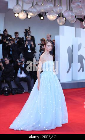 (180904) -- VENEZIA, 4 settembre 2018 -- l'attrice Raffey Cassidy partecipa alla prima del film Vox Lux alla 75 Mostra Internazionale d'Arte cinematografica di Venezia, Italia, il 4 settembre 2018. ) ITALY-VENICE-FILM FESTIVAL- VOX LUX -PREMIERE CHENGXTINGTING PUBLICATIONXNOTXINXCHN Foto Stock