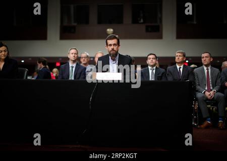 (180906) -- WASHINGTON D.C., 6 settembre 2018 -- il CEO di Twitter Jack Dorsey testimonia davanti al Senate Intelligence Committee on Capitol Hill a Washington D.C., negli Stati Uniti il 5 settembre 2018. ) U.S.-WASHINGTON D.C.-TWITTER-CEO-HEARING TINGXSHEN PUBLICATIONXNOTXINXCHN Foto Stock