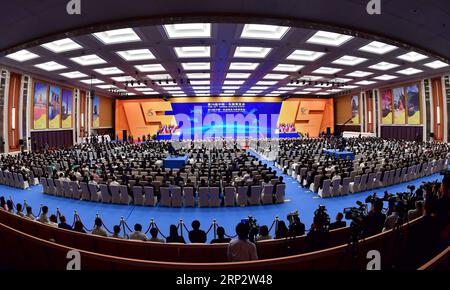 (180912) -- NANNING, 12 settembre 2018 -- foto scattata il 12 settembre 2018 mostra la cerimonia di apertura della 15a Expo Cina-ASEAN (l'Associazione delle nazioni del Sud-Est asiatico) e del vertice Cina-ASEAN Business and Investment a Nanning, regione autonoma Guangxi Zhuang della Cina meridionale. ) (Yxb) CHINA-NANNING-CHINA-ASEAN EXPO-OPENING(CN) HuangxXiaobang PUBLICATIONxNOTxINxCHN Foto Stock