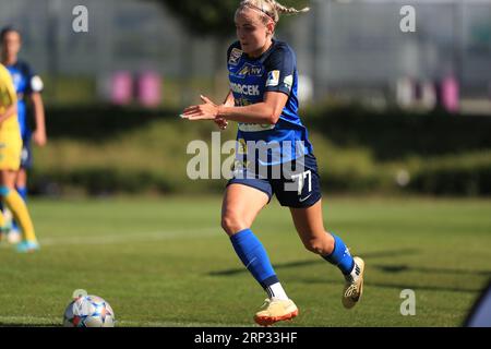 Diana Lemesova (77 SKN St Polten) in azione durante la partita Admiral Frauen Bundesliga St Polten vs Vienna al TP/ NV-Arena (Tom Seiss/ SPP) credito: SPP Sport Press Photo. /Alamy Live News Foto Stock