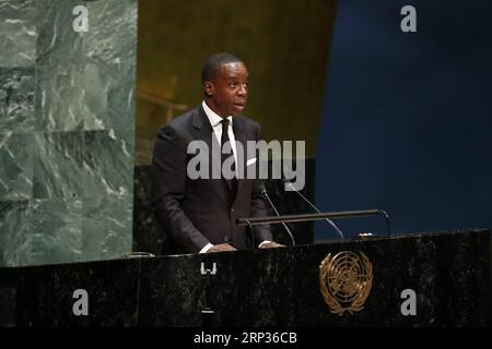 (180921) -- NAZIONI UNITE, 21 settembre 2018 -- Kojo Annan, figlio dell'ex Segretario generale delle Nazioni Unite Kofi Annan, si rivolge a suo padre nella sede delle Nazioni Unite a New York, il 21 settembre 2018. ) ASSEMBLEA GENERALE DELLE NAZIONI UNITE-KOFI ANNAN-COMMEMORAZIONE LIXMUZI PUBLICATIONXNOTXINXCHN Foto Stock