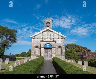 Chiesa di Santa Maria Vergine, una chiesa anglicana classificata di grado II* nel villaggio di Glynde nell'East Sussex, Regno Unito. Foto Stock