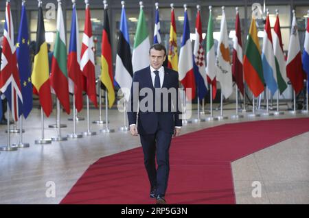 (181213) -- BRUXELLES, 13 dicembre 2018 -- il presidente francese Emmanuel Macron arriva a un vertice dell'UE di due giorni a Bruxelles, in Belgio, 13 dicembre 2018. ) BELGIO-BRUXELLES-UE-VERTICE YexPingfan PUBLICATIONxNOTxINxCHN Foto Stock