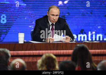 News Themen der Woche KW51 News Bilder des Tages Moskau, Putin Jahrespressekonferenz (181220) -- MOSCA, 20 dicembre 2018 -- il presidente russo Vladimir Putin parla alla sua conferenza stampa annuale a Mosca, in Russia, 20 dicembre 2018. ) RUSSIA-MOSCA-PUTIN-CONFERENZA STAMPA EvgenyxSinitsyn PUBLICATIONxNOTxINxCHN Foto Stock