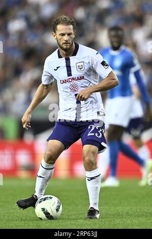 Genk, Belgio. 3 settembre 2023. Anderlecht's Mats Rits raffigurato in azione durante una partita di calcio tra KRC Genk e RSCA Anderlecht, domenica 3 settembre 2023 a Genk, il giorno 06 della stagione 2023-2024 della prima divisione del campionato belga "Jupiler Pro League". BELGA PHOTO JOHAN EYCKENS Credit: Belga News Agency/Alamy Live News Foto Stock