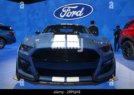 190115 -- DETROIT, 15 gennaio 2019 -- Ford svela la Mustang Shelby GT500 durante il North American International Auto Show a Detroit, Michigan, Stati Uniti il 14 gennaio 2019. U.S.-DETROIT-AUTO SHOW ElainexCromie PUBLICATIONxNOTxINxCHN Foto Stock