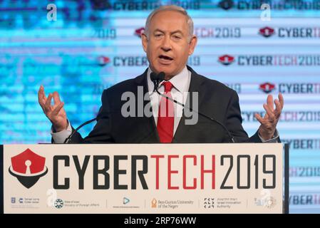 (190129) - TEL AVIV, 29 gennaio 2019 - il primo ministro israeliano Benjamin Netanyahu tiene un discorso durante l'evento Cybertech TLV 2019 a Tel Aviv, Israele, il 29 gennaio 2019. L'evento Cybertech TLV 2019 si terrà dal 28 al 30 gennaio a Tel Aviv, con oltre 15.000 partecipanti provenienti da più di 80 paesi e regioni. ) ISRAEL-TEL AVIV-CYBERTECH TLV 2019-PM-NETANYAHU JINI/GIDEONXMARKOWICZ PUBLICATIONXNOTXINXCHN Foto Stock