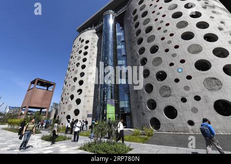 (190131) -- PECHINO, 31 gennaio 2019 () -- i giornalisti visitano la sede del Comitato organizzatore dei Giochi Olimpici di Pechino 2022 a Shougang Park, Pechino, Cina, 13 maggio 2016. Titoli: A tre anni dai Giochi invernali, due volte la città olimpica Pechino marcia verso l'eccellenza Xinhua PUBLICATIONxNOTxINxCHN Foto Stock