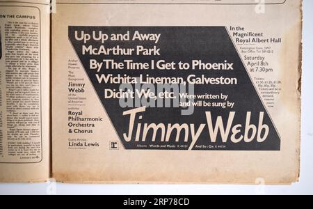 Pubblicità per Jimmy Webb alla Royal Albert Hall di Londra nel 1970s New Musical Express NME Magazine Foto Stock