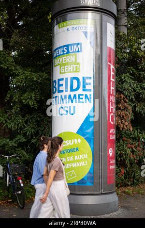 Monaco, Germania. 3 settembre 2023. Markus Söder CSU Wahlplakate AM 3.9.2023 a München. Die Landtagswahl und Bezirkstagswahl in Bayern wird AM 8.10.2023 stattfinden. -- Markus Soeder poster elettorali CSU il 3 settembre 2023 a Monaco, Germania. Le elezioni statali e distrettuali in Baviera si svolgeranno l'8 ottobre 2023. (Foto di Alexander Pohl/Sipa USA) credito: SIPA USA/Alamy Live News Foto Stock