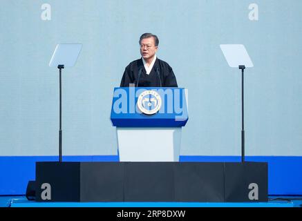 (190301) - SEOUL, 1 marzo 2019 (Xinhua) - il presidente sudcoreano Moon Jae-in tiene un discorso durante una cerimonia che segna il 100° anniversario del movimento di indipendenza del 1° marzo contro l'occupazione coloniale giapponese a Seul, Corea del Sud, 1° marzo 2019. (Xinhua/Wang Jingqiang) COREA DEL SUD-MARZO PRIMO MOVIMENTO DI INDIPENDENZA-CERIMONIA PUBLICATIONxNOTxINxCHN Foto Stock