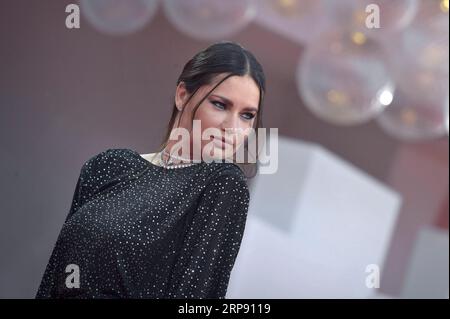 Venezia, Italia. 3 settembre 2023. Adriana Lima partecipa a un Red carpet per il film "The Killer" alla 80° Mostra Internazionale d'Arte cinematografica di Venezia domenica 3 settembre 2023 a Venezia, Italia. Foto di Rocco Spaziani/UPI Credit: UPI/Alamy Live News Foto Stock