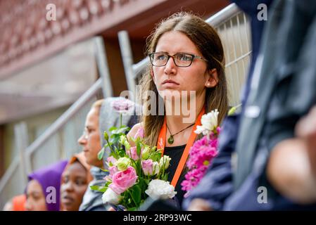 (190322) - WELLINGTON, 22 marzo 2019 (Xinhua) -- la gente partecipa ad una cerimonia di lutto ad Auckland, nuova Zelanda, 22 marzo 2019. Una settimana dopo gli attacchi terroristici di Christchurch, i neozelandesi in tutto il paese si sono riuniti in due minuti di silenzio per ricordare coloro che erano stati uccisi mentre adoravano due moschee venerdì pomeriggio. (Xinhua/li Qiaoqiao) NUOVA ZELANDA-CHRISTCHURCH ATTACCHI TERRORISTICI-LUTTO PUBLICATIONxNOTxINxCHN Foto Stock