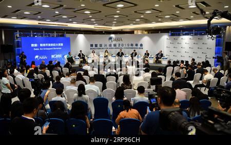 (190326) -- BOAO, 26 marzo 2019 (Xinhua) -- la foto mostra la sessione di Data: An untapped Bonanza durante il Boao Forum for Asia Annual Conference 2019 a Boao, nella provincia di Hainan nella Cina meridionale, 26 marzo 2019. (Xinhua/Yang Guanyu) CHINA-BOAO FORUM-SESSION (CN) PUBLICATIONxNOTxINxCHN Foto Stock