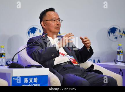 (190328) -- BOAO, 28 marzo 2019 (Xinhua) -- Wenchi Chen, presidente e CEO di VIA Group, parla alla sessione di 5G: Portare le cose in vita con l'IoT durante la conferenza annuale del Forum di Boao per l'Asia a Boao, nella provincia di Hainan, nel sud della Cina, il 28 marzo 2019. (Xinhua/Guo Cheng) CHINA-BOAO FORUM-SESSION-5G (CN) PUBLICATIONxNOTxINxCHN Foto Stock
