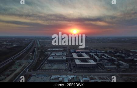 (190402) -- PECHINO, 2 aprile 2019 -- foto aerea scattata il 31 marzo 2019 mostra Xiong un centro di servizio cittadino a Xiong An New area, nella provincia di Hebei nel nord della Cina. ) XINHUA FOTO DEL GIORNO MuxYu PUBLICATIONxNOTxINxCHN Foto Stock