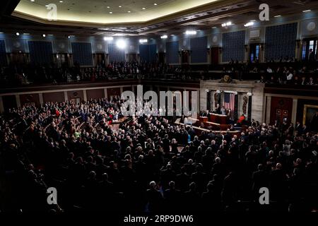 (190403) -- WASHINGTON, 3 aprile 2019 -- il Segretario generale della NATO Jens Stoltenberg si è riunito in una riunione congiunta del Congresso degli Stati Uniti a Washington D.C., negli Stati Uniti, il 3 aprile 2019. Jens Stoltenberg ha detto mercoledì che l'alleanza militare non vuole una nuova corsa agli armamenti con la Russia, mentre esorta Mosca a mantenere il rispetto di un trattato di controllo degli armamenti. ) U.S.-WASHINGTON D.C.-NATO-JENS STOLTENBERG TINGXSHEN PUBLICATIONXNOTXINXCHN Foto Stock