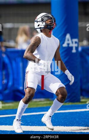 02 settembre 2023: Il wide receiver Robert Morris Trenell Ridgley (5) riceve un kickoff durante una partita di football NCAA della stagione regolare tra i Robert Morris Colonials e gli Air Force Falcons il 2 settembre 2023, al Falcon Stadium nella United States Air Force Academy, CO.. Mat Gdowski/CSM Foto Stock