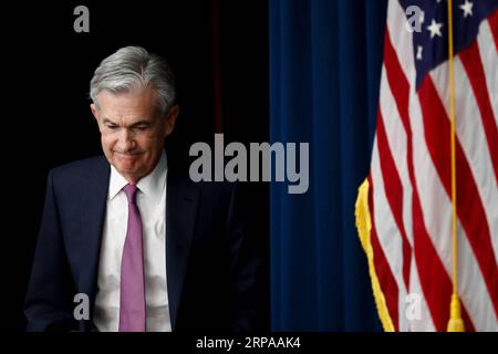 (190502) - PECHINO, 2 maggio 2019 - il presidente della Federal Reserve statunitense Jerome Powell partecipa a una conferenza stampa a Washington D.C., negli Stati Uniti, il 1° maggio 2019. ) XINHUA FOTO DEL GIORNO TingxShen PUBLICATIONxNOTxINxCHN Foto Stock