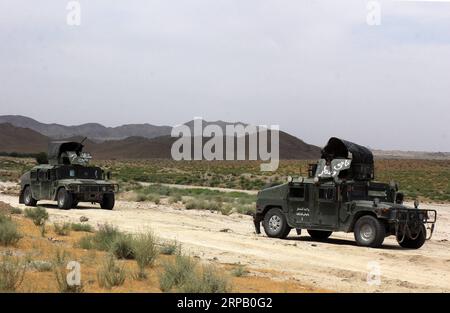 (190523) -- KANDAHAR, 23 maggio 2019 -- foto scattata il 22 maggio 2019 mostra veicoli militari durante un'operazione militare contro militanti talibani nel distretto di Shahwalikot nella provincia di Kandahar, Afghanistan. ) AFGHANISTAN-KANDAHAR-OPERAZIONE MILITARE SanaullahxSeiam PUBLICATIONxNOTxINxCHN Foto Stock