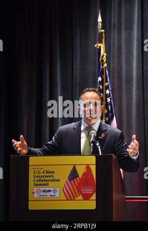 (190524) -- LEXINGTON (Stati Uniti), 24 maggio 2019 -- il governatore del Kentucky Matt Bevin parla durante la quinta Cina-Stati Uniti Governors Forum a Lexington, Kentucky, Stati Uniti, il 24 maggio 2019. La quinta Cina-Stati Uniti Il Forum dei governatori è stato chiuso qui venerdì. ) U.S.-KENTUCKY-LEXINGTON-FIFTH CHINA-U.S. FORUM DEI GOVERNATORI LixRui PUBLICATIONxNOTxINxCHN Foto Stock